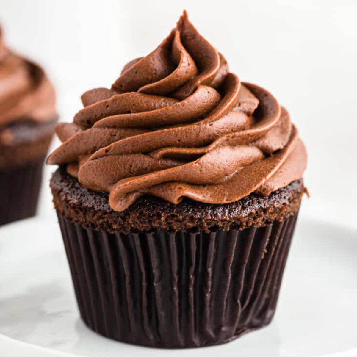 Chocolate-Velvet-Cupcakes