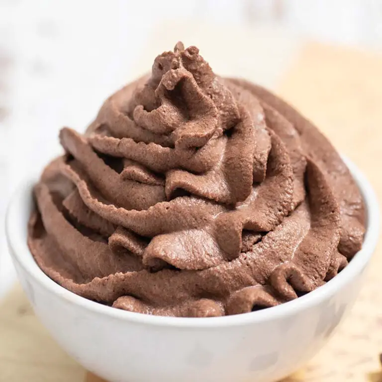 Chocolate-Whipped-Cream