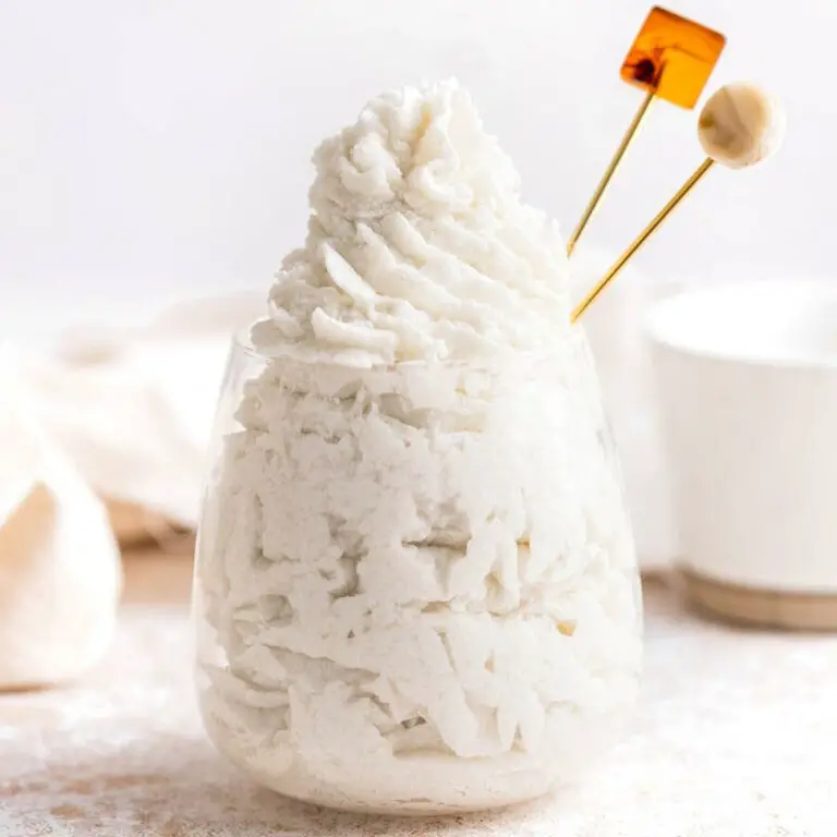 Coconut-Cream-Frosting