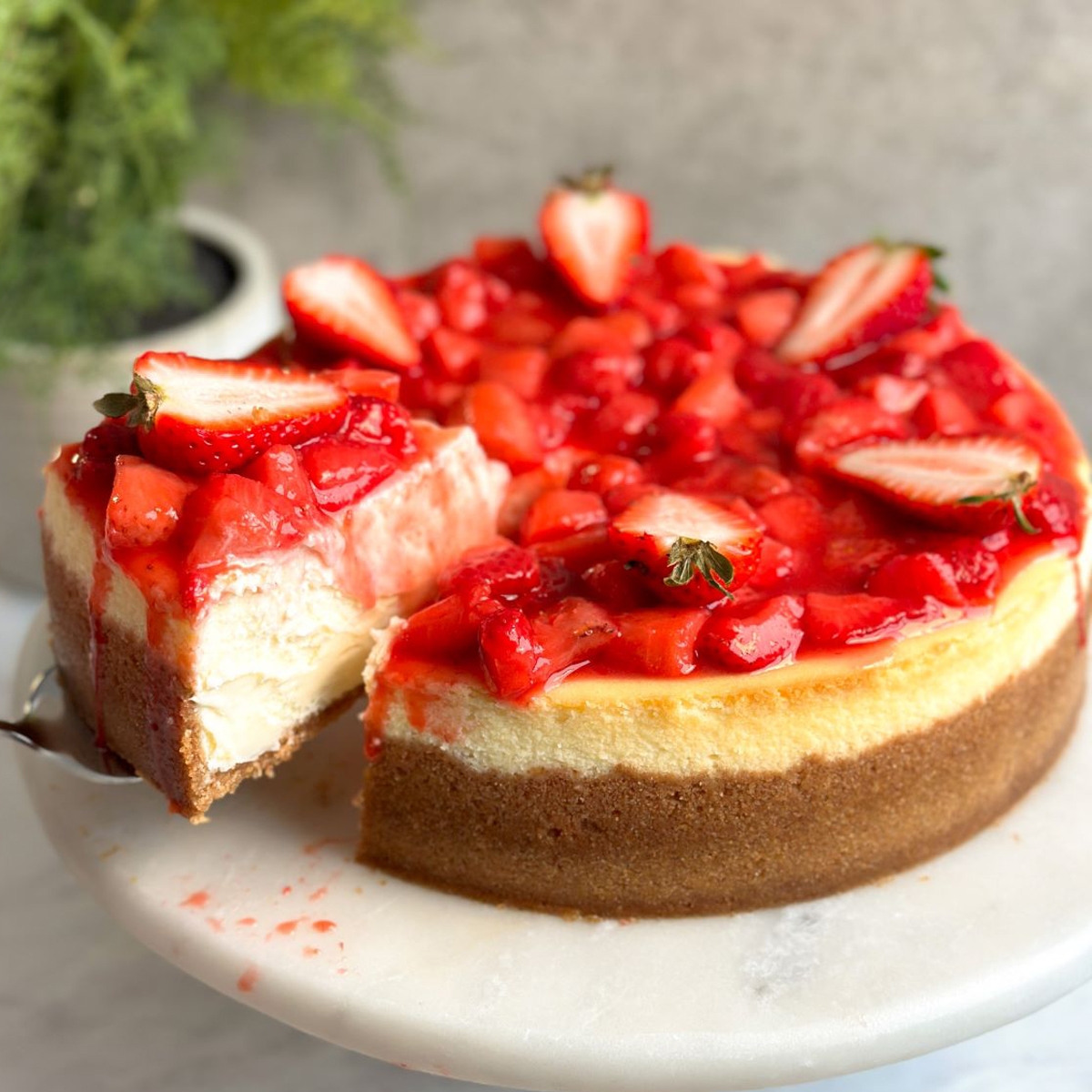 Strawberry-Cream-Cheese-Cake