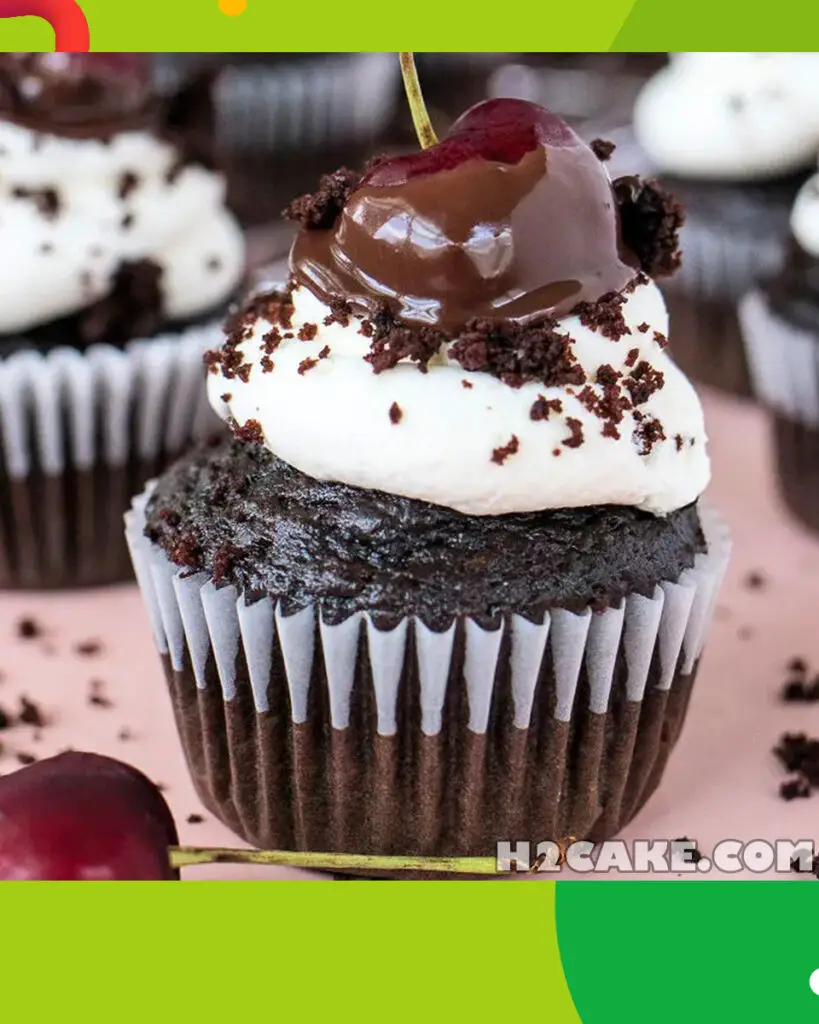 Black-Forest-Cupcakes-4