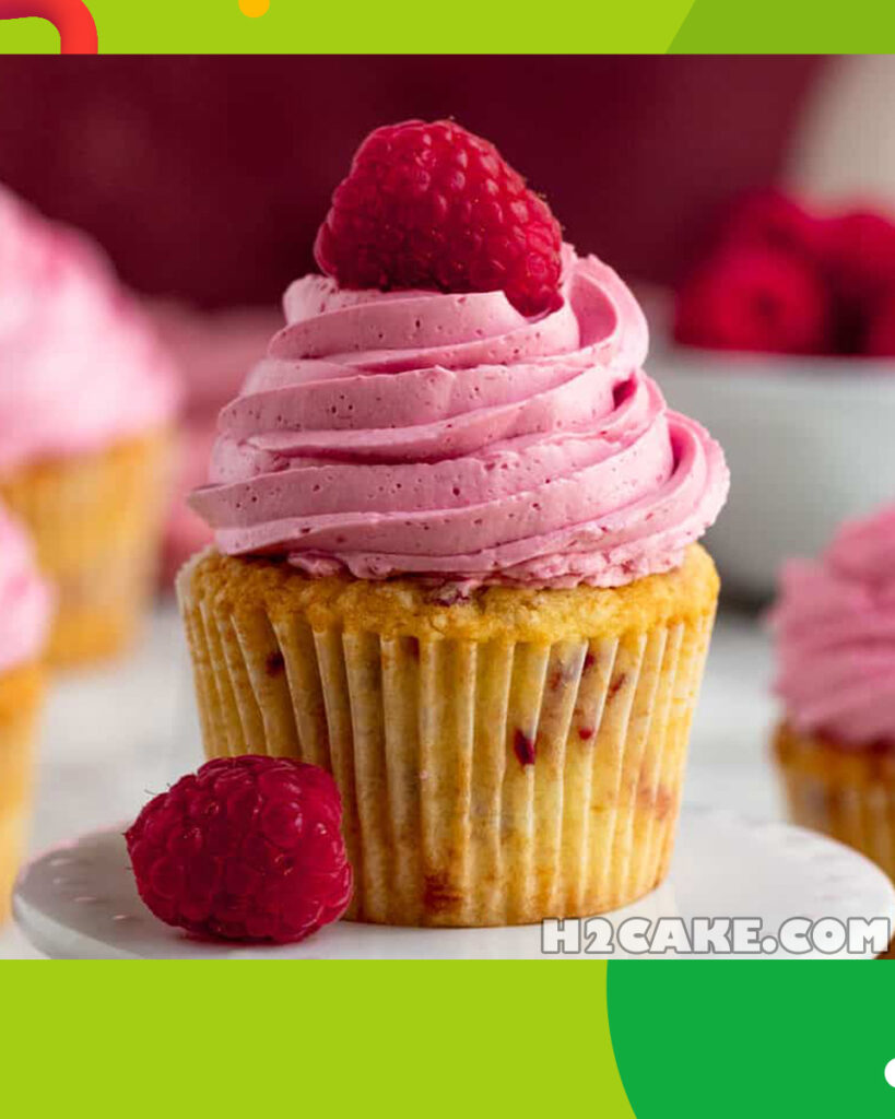 Raspberry-Cupcakes-3