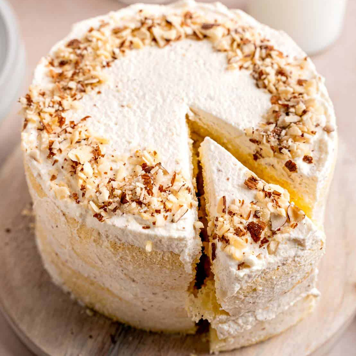 Almond-Cream-Cake
