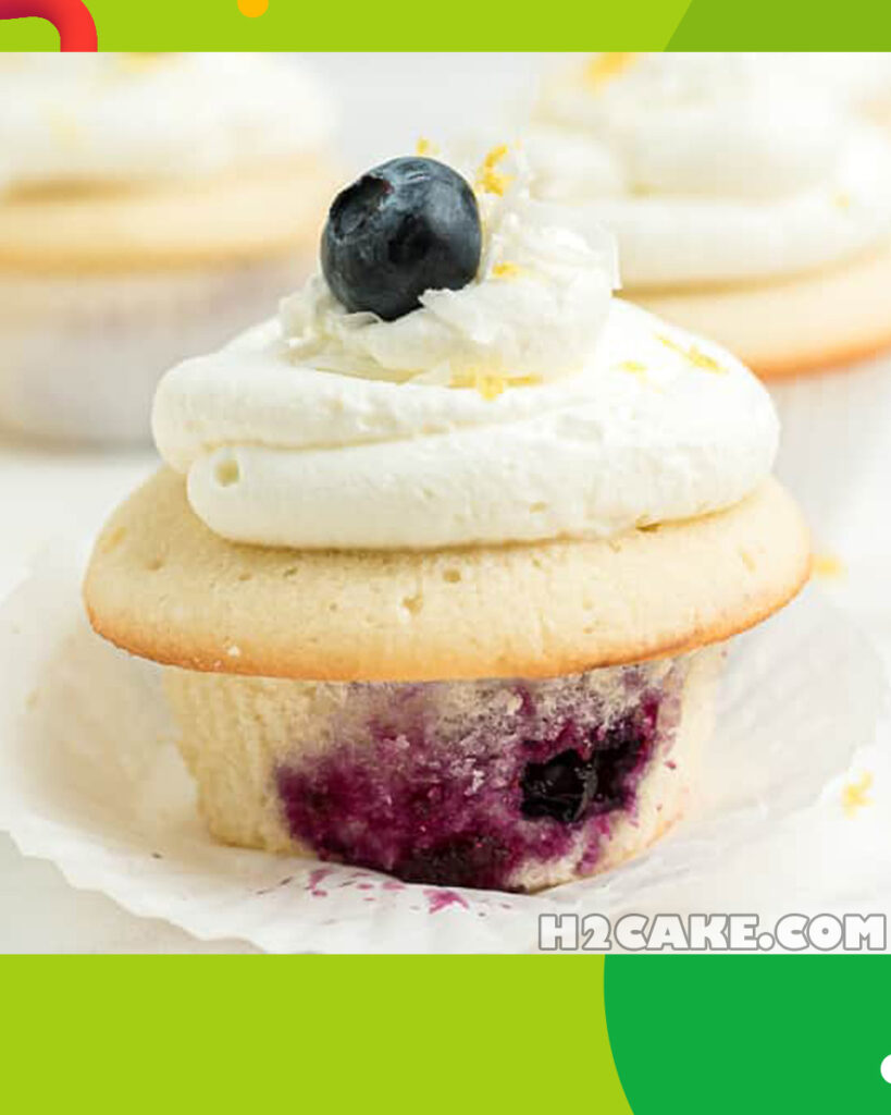 Blueberry-Coconut-Cupcakes-3