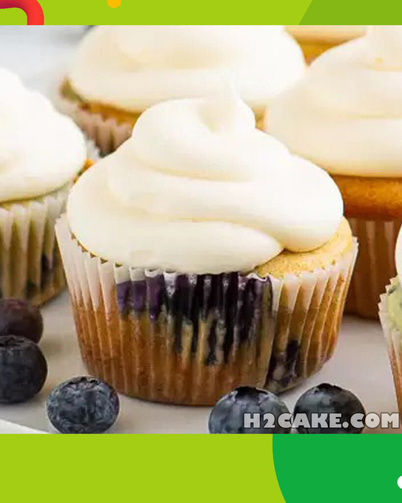 Blueberry-Coconut-Cupcakes-4