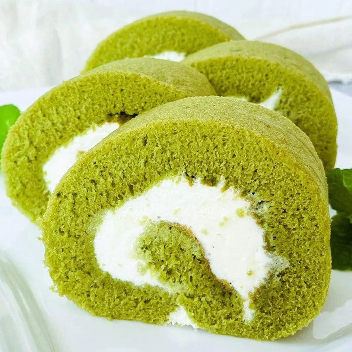 Matcha-Roll-Cake