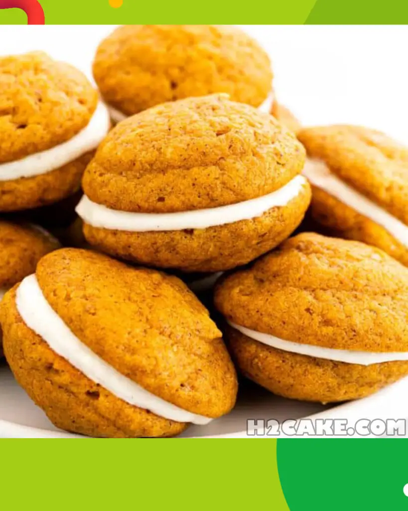 Homemade Pumpkin Whoopie Pies Pumpkin-Whoopie-Pies-2