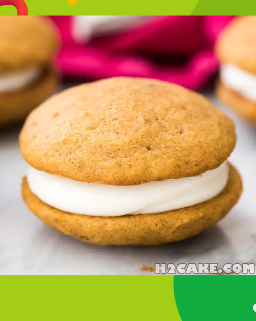 Homemade Pumpkin Whoopie Pies Pumpkin-Whoopie-Pies-4